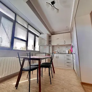 Luxury In City Centre Апартаменты